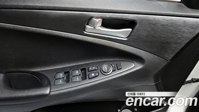 Hyundai Sonata The / новый 브릴리언트 LPI Smart, 2013 17