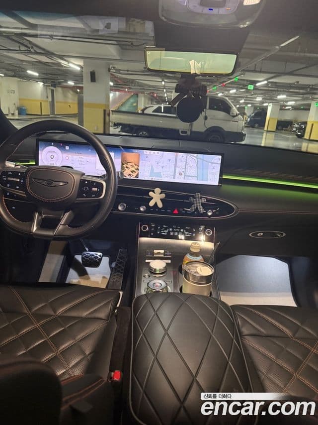Genesis GV70, 2025 9