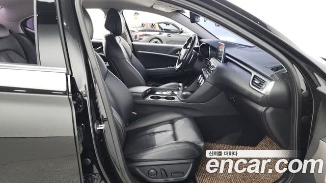 Genesis G70 Advanced, 2018 11