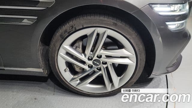 Genesis G80 (RG3) бензин 3.5 турбо 2WD, 2025 все фото