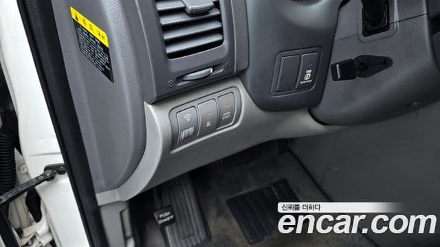 Kia Carnival R Premium, 2014 13