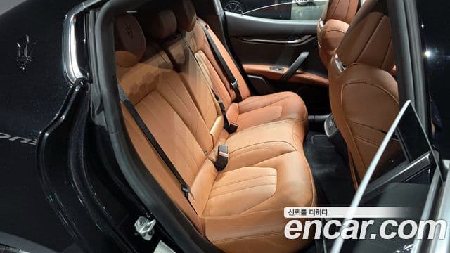 Maserati 기블리 3세대, 2022 12