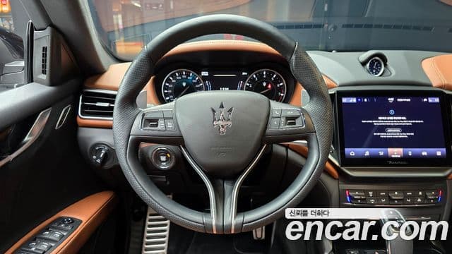 Maserati 기블리 3세대, 2022 13