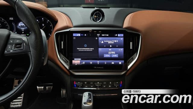 Maserati 기블리 3세대, 2022 16