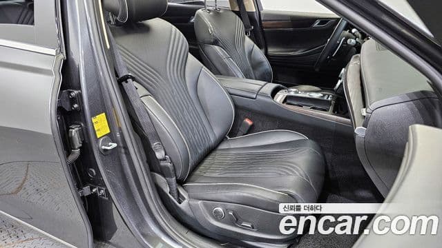 Genesis G80 (RG3) бензин 2.5 турбо AWD, 2021 12