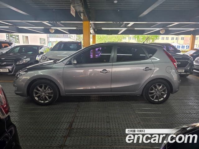 Hyundai i30 Luxury, 2011 4