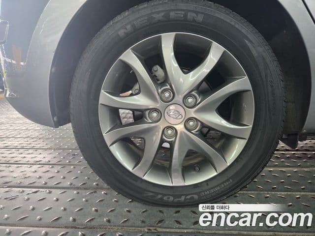 Hyundai i30 Luxury, 2011 11