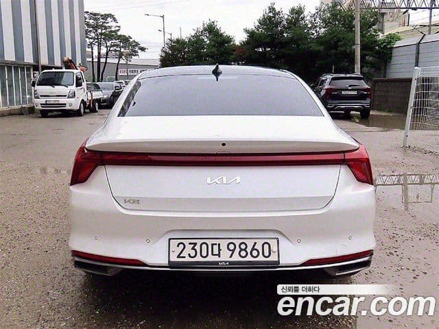 Kia K8 Prestige(арендный автомобиль), 2023 4