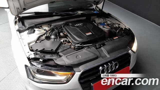 Audi New A4 B8, 2015 6