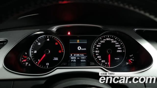 Audi New A4 B8, 2015 8