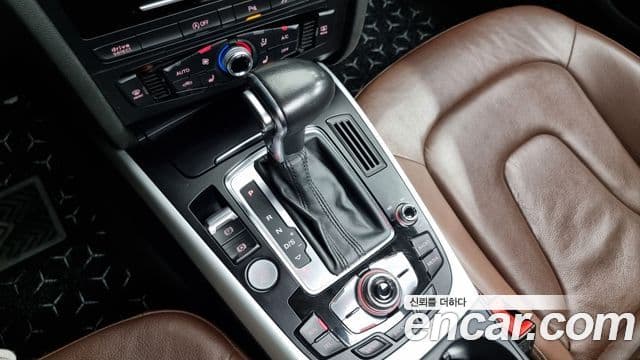 Audi New A4 B8, 2015 9