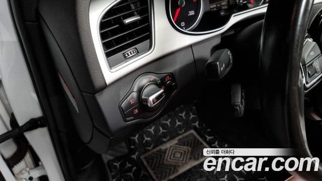 Audi New A4 B8, 2015 19