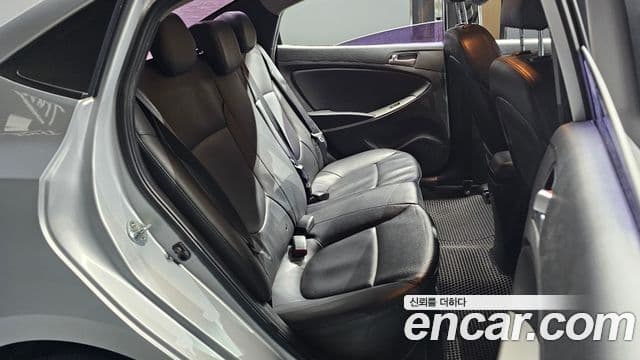 Hyundai Accent(новый кузов / новое поколение) Modern, 2016 12