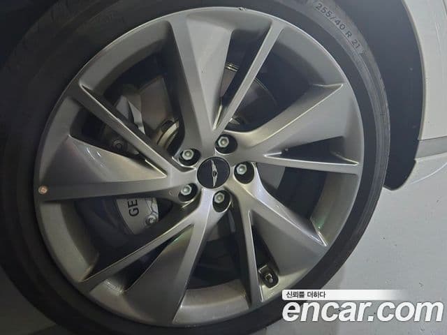 Genesis GV70, 2025 все фото