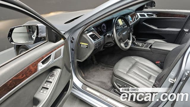 Hyundai Genesis DH Modern, 2016 12