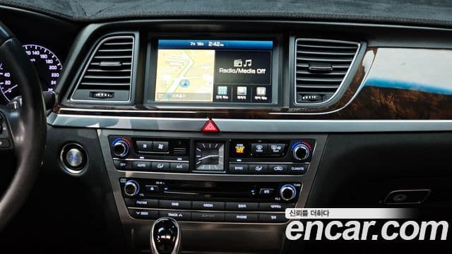 Hyundai Genesis DH Modern, 2016 14