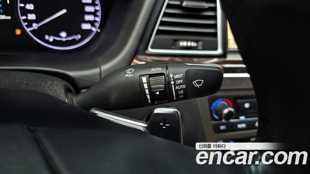 Hyundai Genesis DH Modern, 2016 17