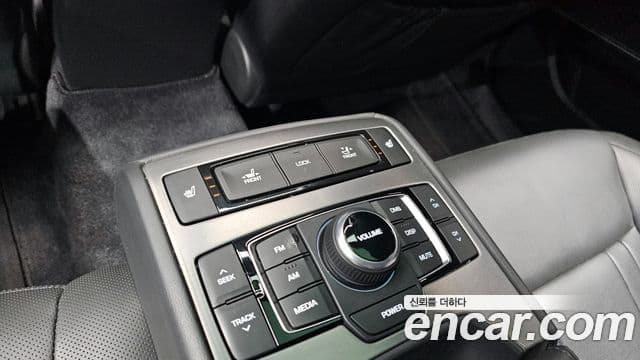 Hyundai Genesis DH Modern, 2016 19