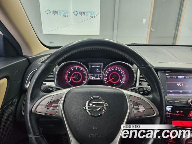 KG모빌리티(SsangYong) Tivoli VX 2WD, 2016 9