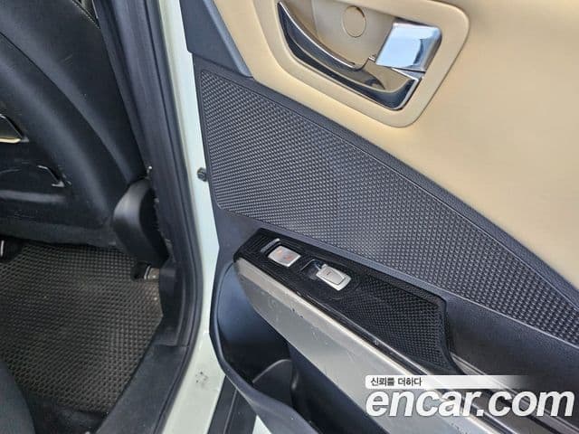 KG모빌리티(SsangYong) Tivoli VX 2WD, 2016 17