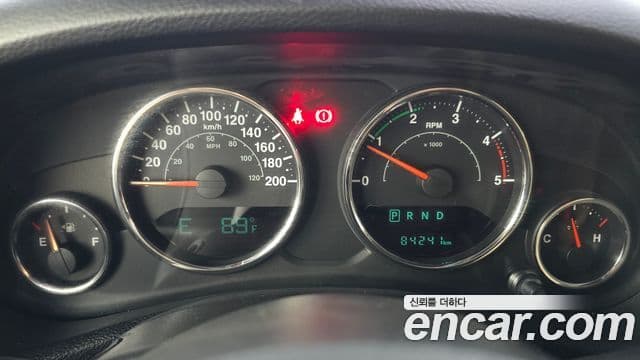 Jeep Wrangler (JK) 2.8 дизель Rubicon 4도어, 2015 8