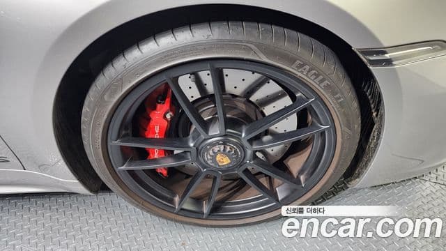 Porsche 911 (992) Carrera 4 GTS кабриолет, 2024 все фото