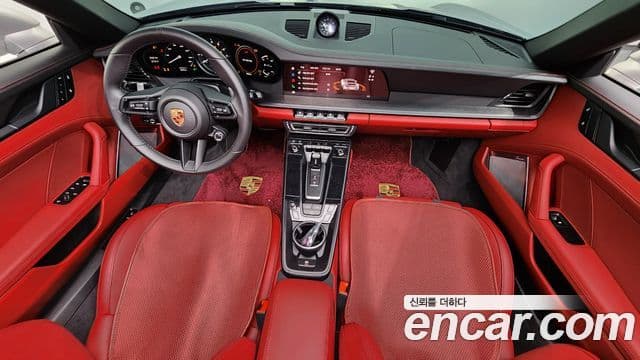 Porsche 911 (992) Carrera 4 GTS кабриолет, 2024 7