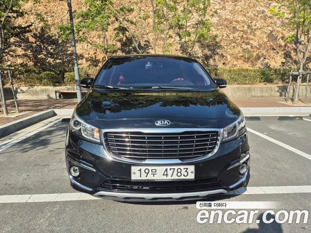 Kia All New Carnival Prestige, 2015 1