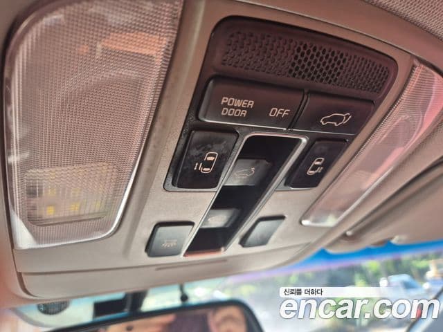 Kia All New Carnival Prestige, 2015 8