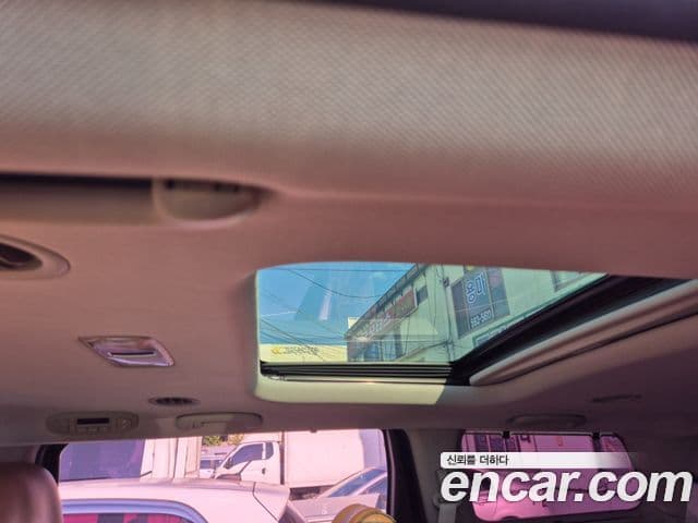 Kia All New Carnival Prestige, 2015 10