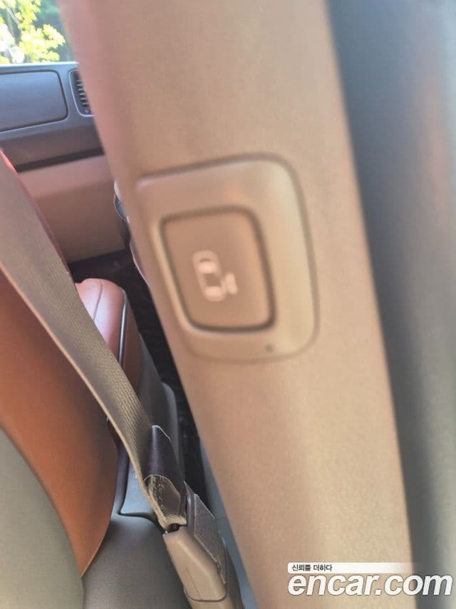 Kia All New Carnival Prestige, 2015 12