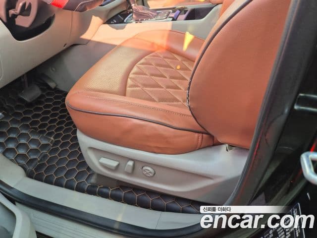 Kia All New Carnival Prestige, 2015 13