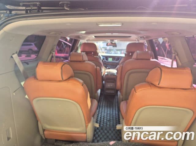 Kia All New Carnival Prestige, 2015 16