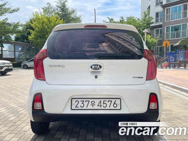 Kia The / новый New Morning люксовая версия, 2016 все фото