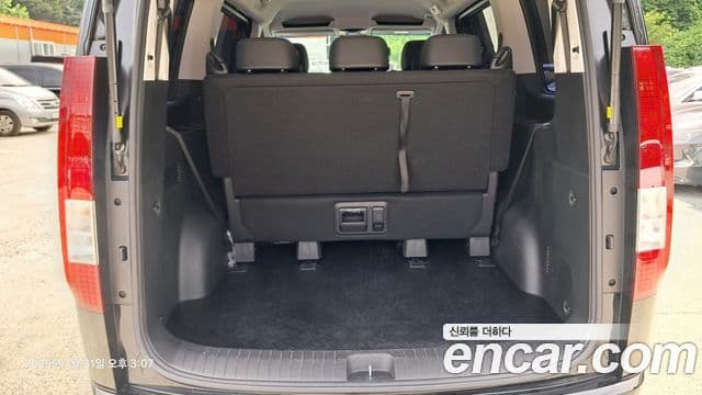 Hyundai Staria Modern, 2025 14