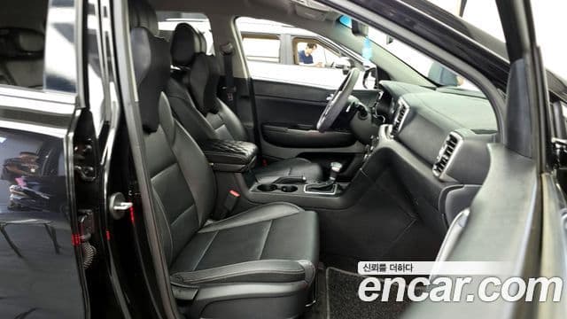 Kia Sportage 4세대 дизель 1.7 2WD Trendy, 2016 11