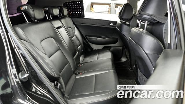 Kia Sportage 4세대 дизель 1.7 2WD Trendy, 2016 12