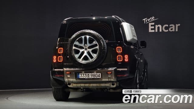 Land Rover Defender (L663) 110 P400 X, 2024 4