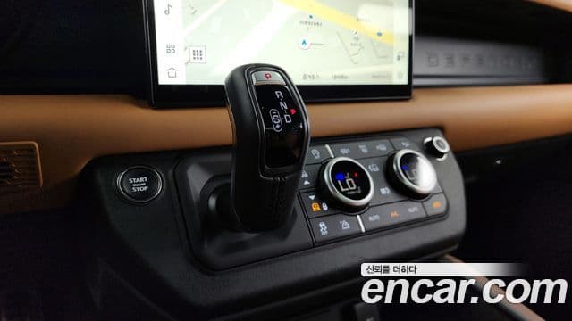 Land Rover Defender (L663) 110 P400 X, 2024 9