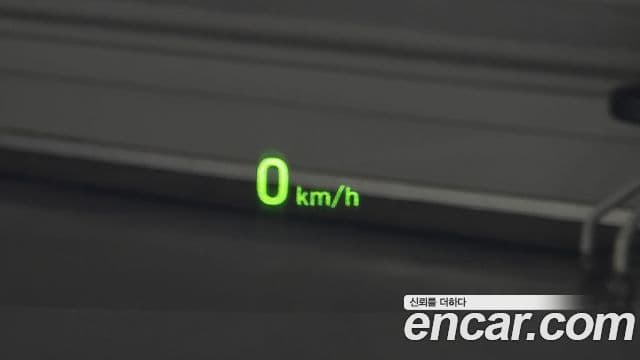 Genesis G80 Premium Luxury, 2017 16