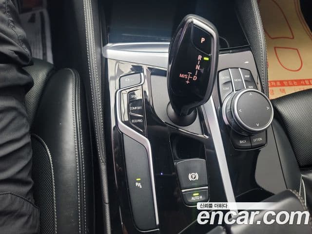 BMW 5시리즈 (G30) Luxury, 2019 9