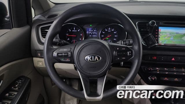 Kia All New Carnival 11인승 Deluxe, 2018 15