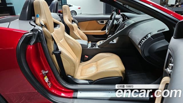 Jaguar F-TYPE X152, 2017 10