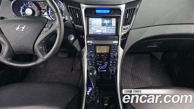 Hyundai YF Sonata Premier, 2011 14