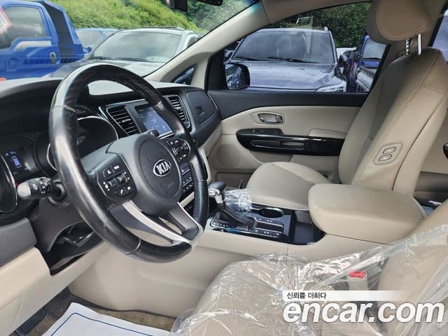 Kia The / новый New Carnival Prestige, 2019 9