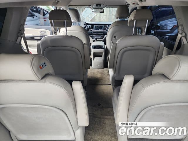 Kia The / новый New Carnival Prestige, 2019 19