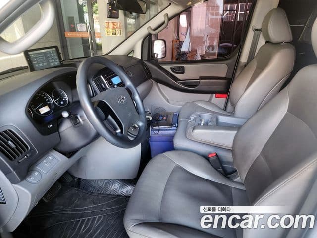 Hyundai Grand Starex Smart, 2018 10