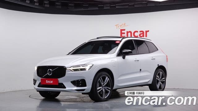 Volvo XC60 2세대 T8 R-Design, 2021 1
