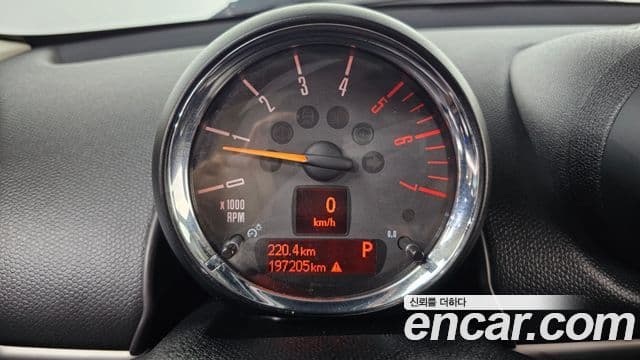 Mini Cooper D Countryman 1세대, 2015 8