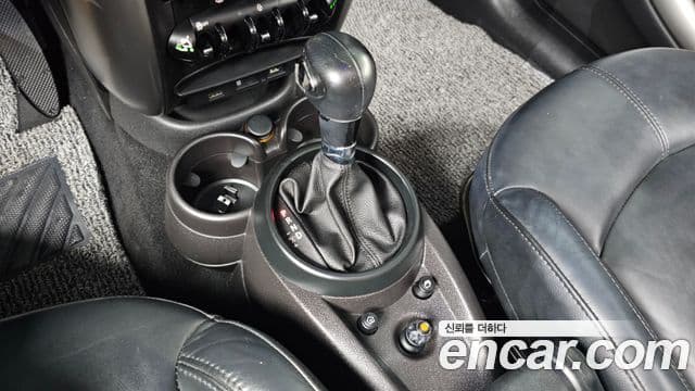 Mini Cooper D Countryman 1세대, 2015 9